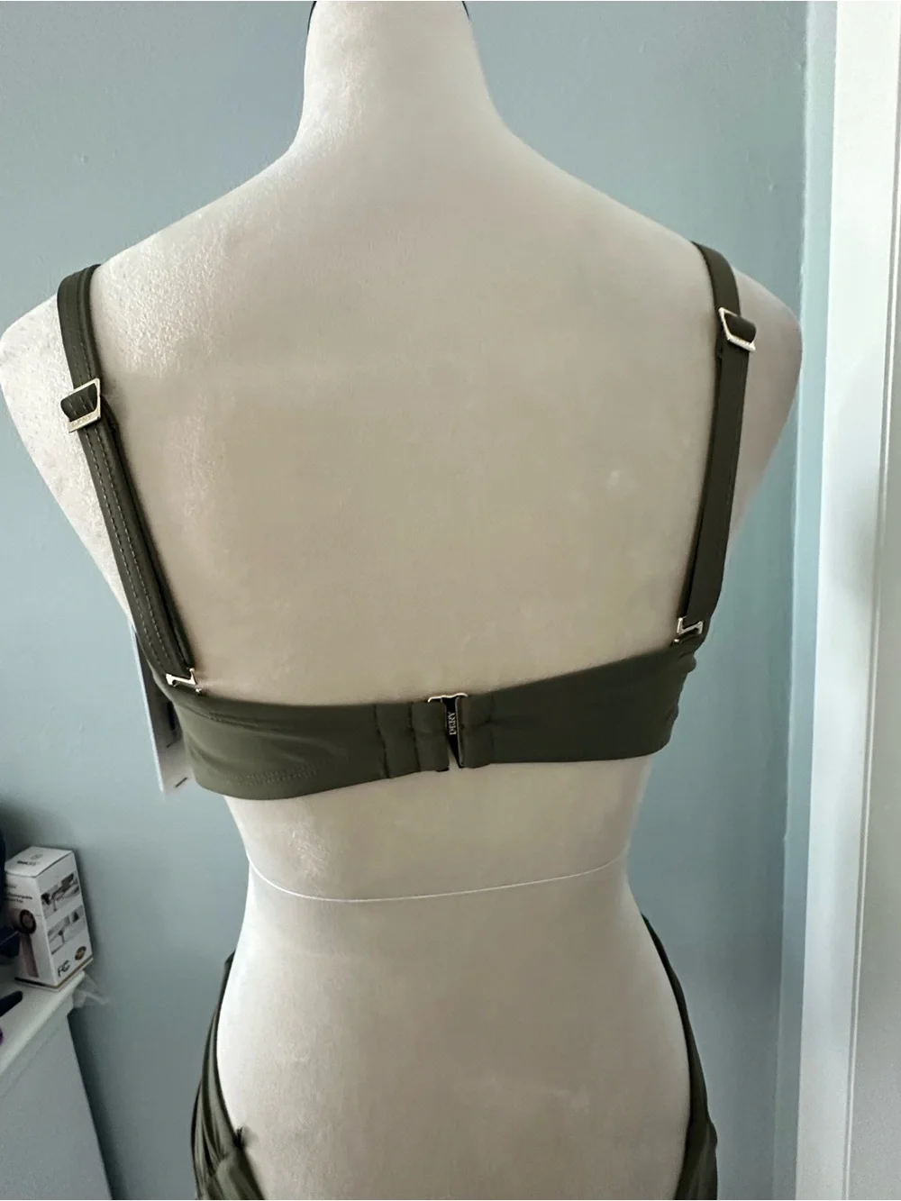 Dkny olive green